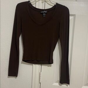Women’s Brown Long Sleeve V-Neck Top